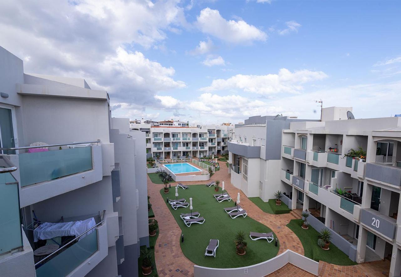 Urban Sun 332 Pool By Holidays Appartement *